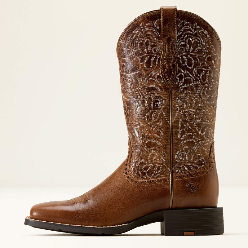 Ariat Round up Remuda wide square toe Western boot for ladies